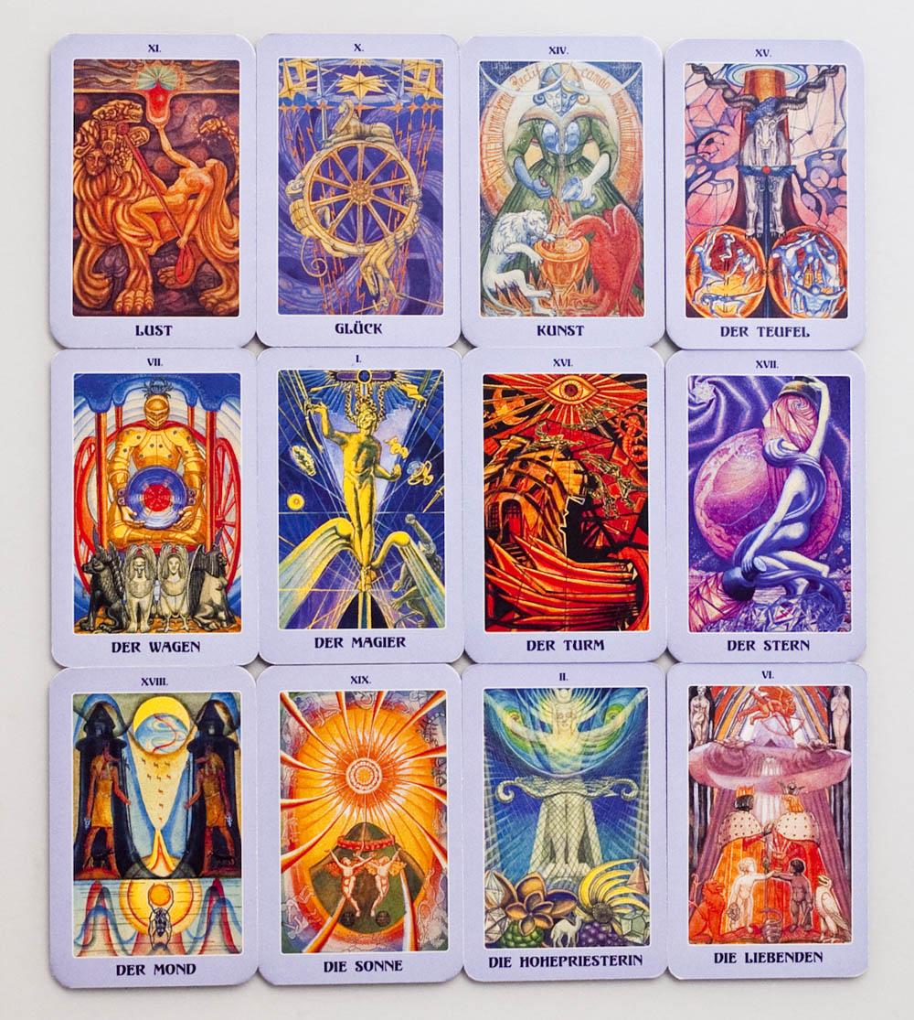 Crowley-tarot bij Medium Angel